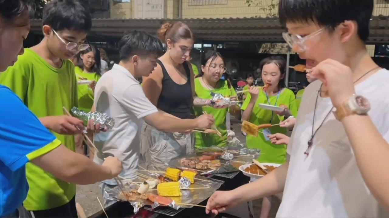 周三英語角（活動精彩紛呈，回味無窮）